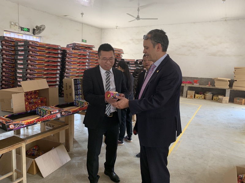 Liuyang Mandarin Fireworks Co., Ltd. üretici üretim hattı