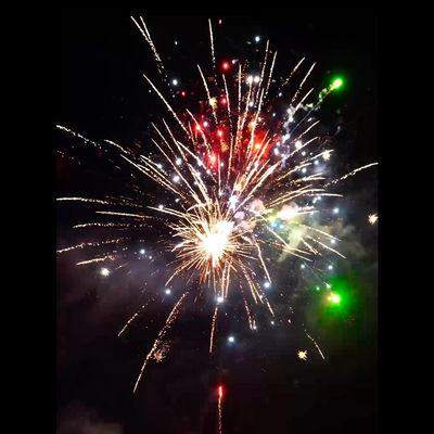 Çin Pyrotechnics 118 Şutlar Tüketici Pasta Fişekler Noel Yeni Yıl Petarhaneler