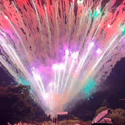Çinli Pyrotechnic Tüketici Pasta Fişekler Noel Yeni Yıl Pastası Mercun Fişekler & Patlayıcılar