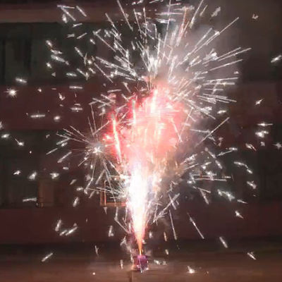 Yer Eğirme Küçük Ayı Oyuncak Havai Fişek Piroteknik Fıskiyeler Pyro Maytap